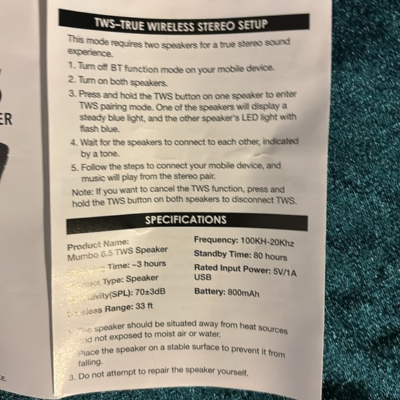 Santana Mumbo 6.5” Portable Karaoke Speaker with LED Color Light Effects NEW! - Picture 9 of 14